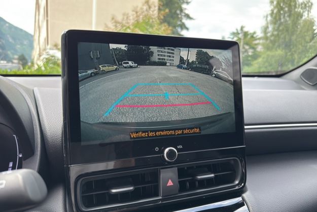 TOYOTA YARIS CROSS HYBRIDE 116 DESIGN PLUS