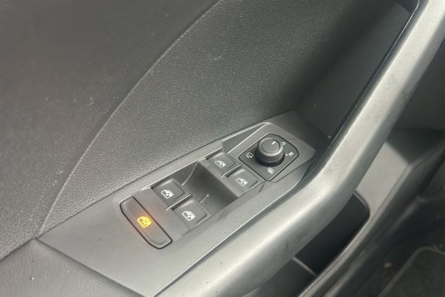 VOLKSWAGEN T-CROSS TSI 116 DSG7 EDITION PLUS
