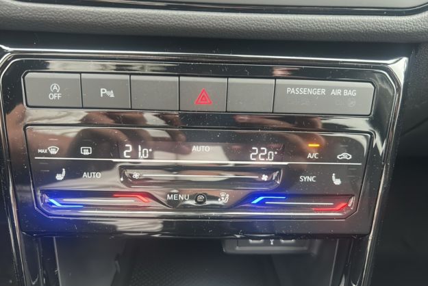 VOLKSWAGEN T-CROSS TSI 116 DSG7 EDITION PLUS