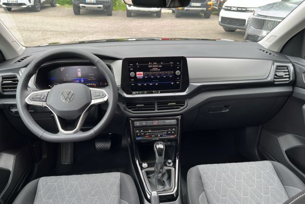 VOLKSWAGEN T-CROSS TSI 116 DSG7 EDITION PLUS