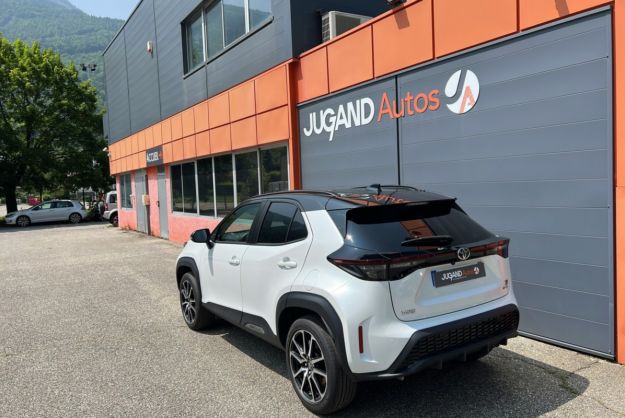 TOYOTA YARIS CROSS HYBRIDE 130 2WD GR SPORT