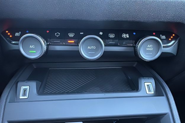 CITROEN C4 NOUVELLE HYBRIDE 145 E-DSC6 MAX