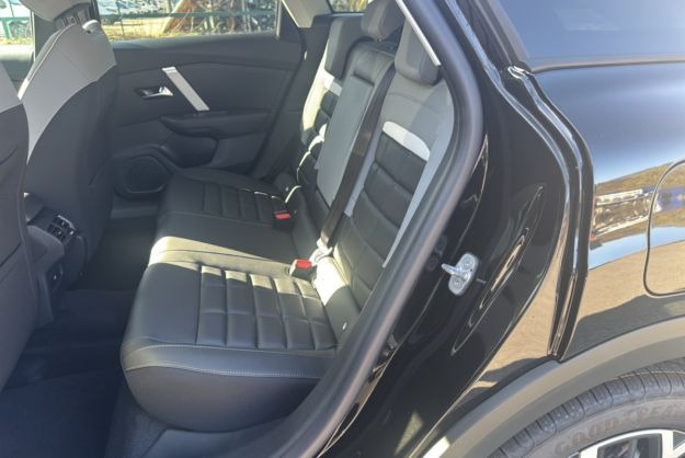 CITROEN C4 NOUVELLE HYBRIDE 145 E-DSC6 MAX