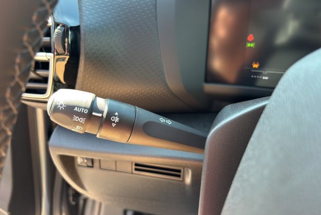 CITROEN C4 NOUVELLE HYBRIDE 145 E-DSC6 MAX