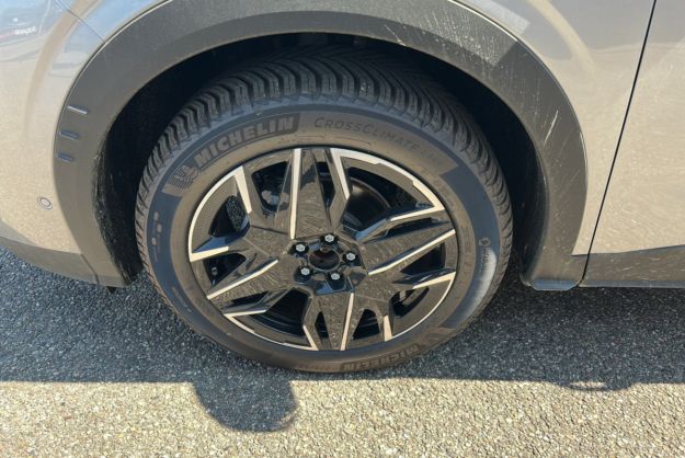PEUGEOT 3008 HYBRID 145 E-DCS6 GT ALCANTARA
