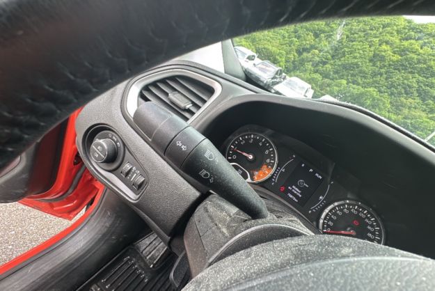 JEEP RENEGADE 1.4 T 140 BVA LONGITUDE