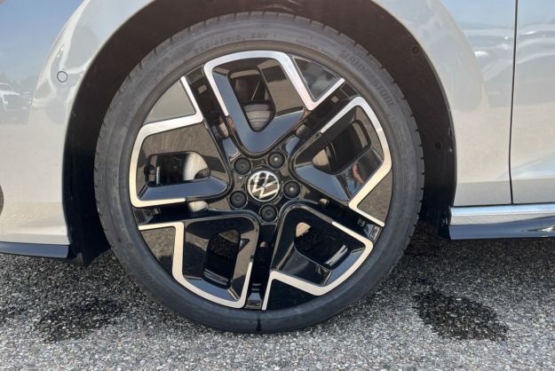 VOLKSWAGEN GOLF TDI 150 DSG R-LINE T.O