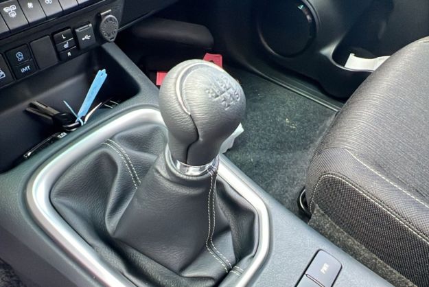 TOYOTA HILUX 2.8 D4-D 204 LEGENDE 4PL BVM6