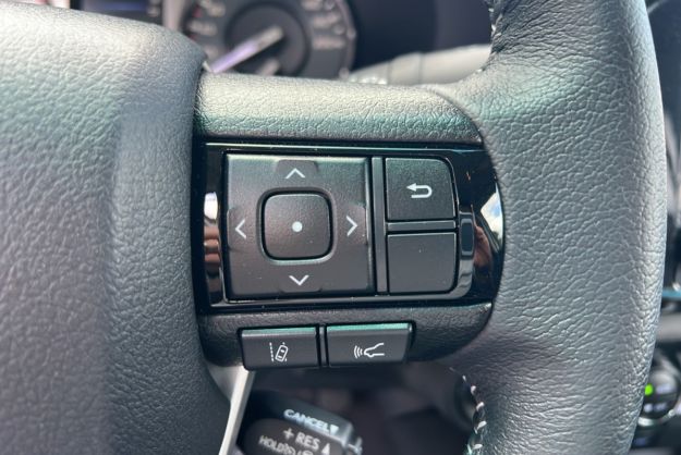 TOYOTA HILUX 2.8 D4-D 204 LEGENDE 4PL BVM6