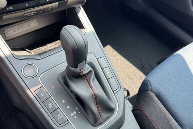 SEAT IBIZA 1.5 TSI 150 DSG FR SURÉQUIPÉ T.O