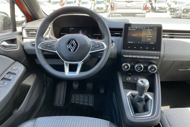 RENAULT CLIO V FACELIFT TCE 90 TECHNO PLUS
