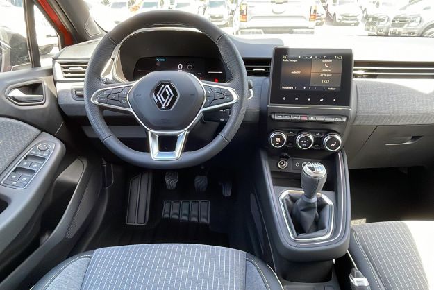 RENAULT CLIO V FACELIFT TCE 90 TECHNO PLUS