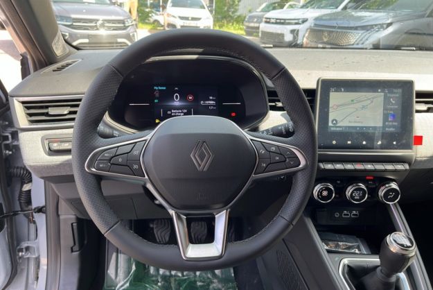 RENAULT CLIO V TCE 90 TECHNO PK LOOK HIVER
