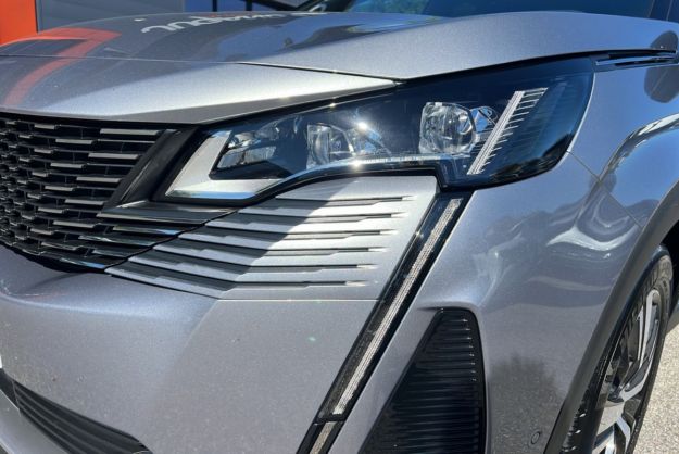 PEUGEOT 3008 HDI 130 GT EAT8