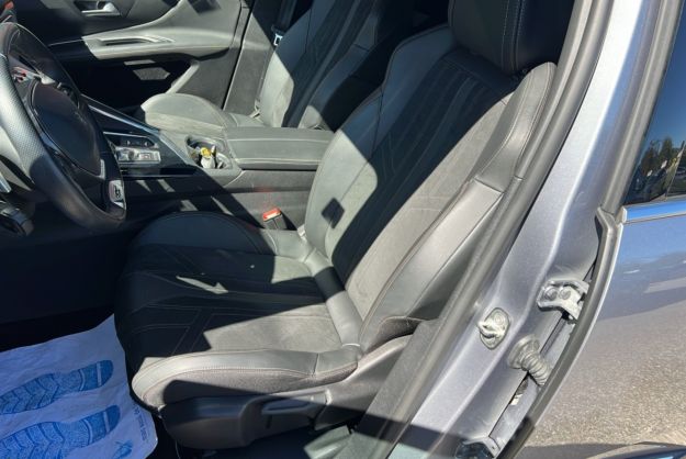 PEUGEOT 3008 HDI 130 GT EAT8