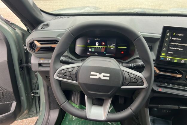 DACIA DUSTER TCE 130 4X2 EXTREME COLD TECH