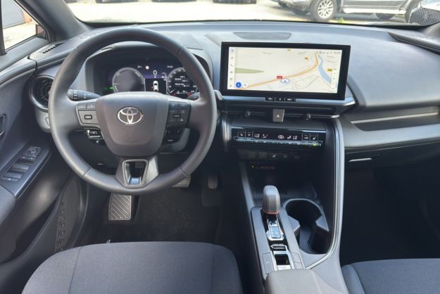 TOYOTA C-HR 1.8 HYBRID 140 DESIGN PLUS