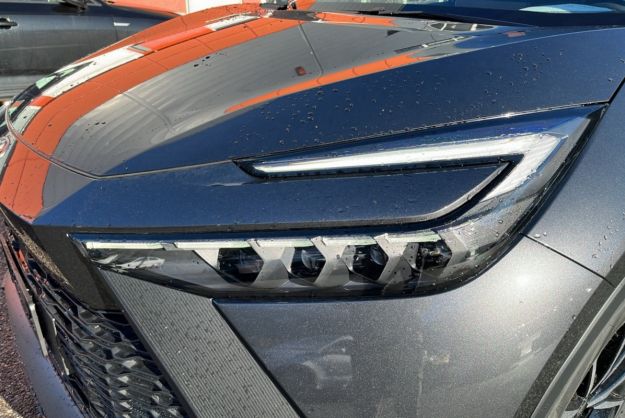 TOYOTA C-HR 1.8 HYBRID 140 DESIGN PK HIVER