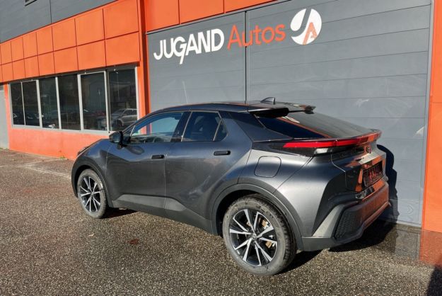 TOYOTA C-HR 1.8 HYBRID 140 DESIGN PK HIVER