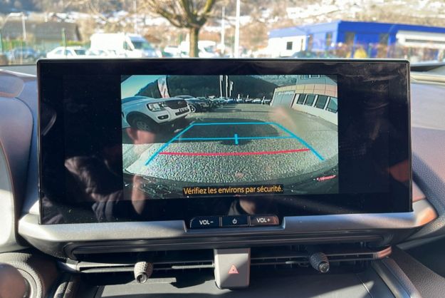 TOYOTA C-HR 1.8 HYBRID 140 DESIGN PK HIVER