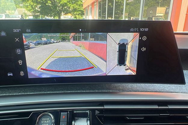 PEUGEOT 3008 HYBRID 136 E-DCS6 ALLURE PLUS