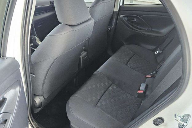 TOYOTA YARIS HYBRIDE 116 BVA DYNAMIC