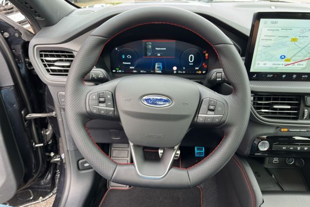 FORD KUGA 2.5 HYBRIDE 183 4X4 ST-LINE X PLUS
