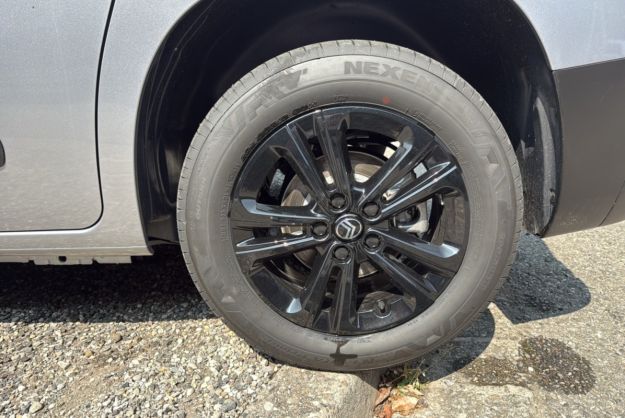 CITROEN BERLINGO HDI 130 EAT8 MAX SURÉQUIPÉ