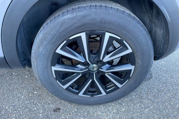 DS DS3 130 EAT8 PERFORMANCE LINE