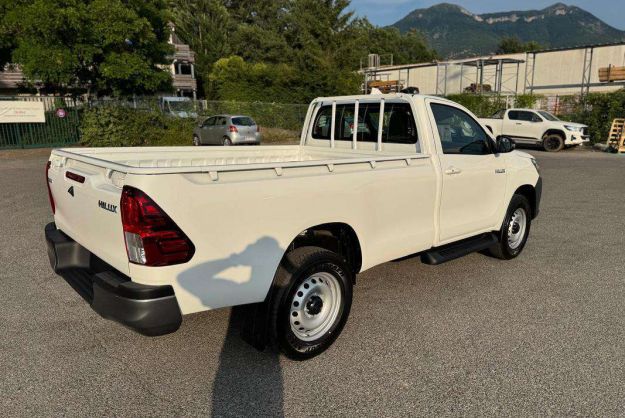 TOYOTA HILUX 2.8 204 SINGLE CAB LE CAP MY25