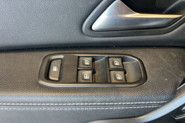DACIA DUSTER 1.5 DCI 115 PRESTIGE 4X2