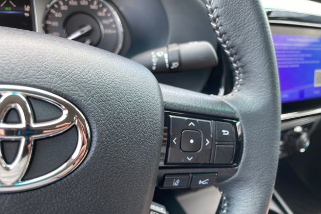 TOYOTA HILUX 2.8 D4-D 204 BVA EXECUTIVE 4PL