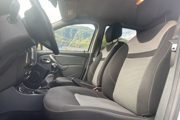 DACIA DUSTER DCI 110 4X4 PRESTIGE