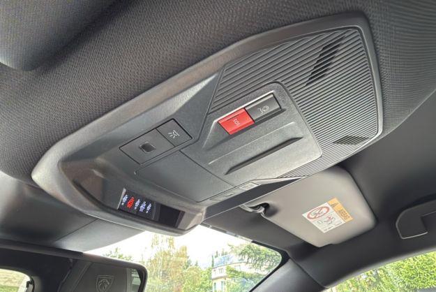 PEUGEOT 308 1.5 HDI 130 EAT8 GT
