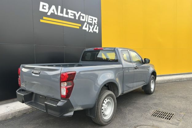 ISUZU D-MAX 1.9 TD 164 N60 B SPACE CAB AT BAC