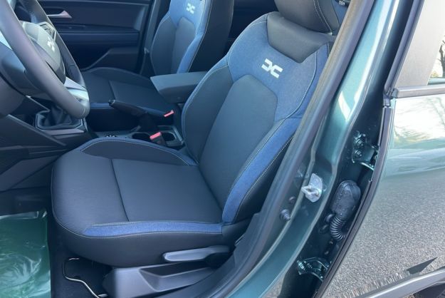 DACIA DUSTER ECO-G 100 4X2 EXPRESSION