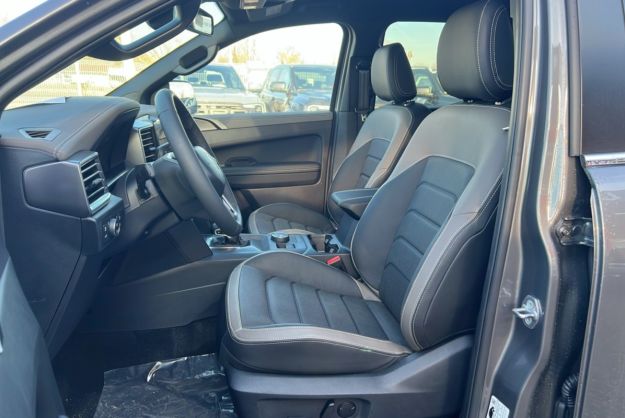 VOLKSWAGEN AMAROK V6 240 BVA10 AVENTURA 4PL