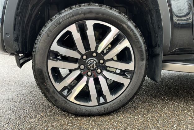 VOLKSWAGEN AMAROK V6 240 BVA10 AVENTURA 4PL