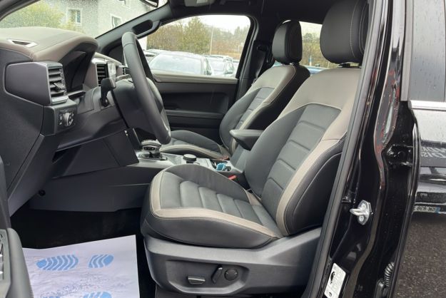 VOLKSWAGEN AMAROK V6 240 BVA10 AVENTURA 4PL