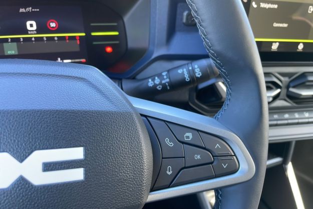 DACIA DUSTER ECO-G 100 4X2 EXPRESSION