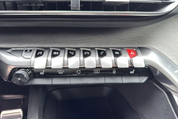PEUGEOT 3008 GT HDI 180 EAT8