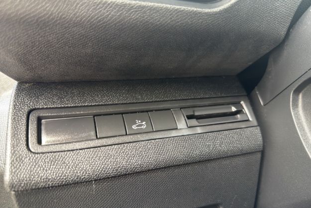 PEUGEOT 3008 GT HDI 180 EAT8