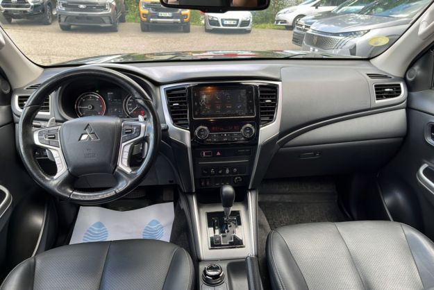 MITSUBISHI L200 2.2 150 INSTYLE BVA RIDEAU 5PL