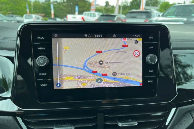 VOLKSWAGEN T-ROC TDI 150 DSG7 R-LINE BLACK