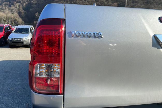 TOYOTA HILUX 2.8 D4-D 204 LEGENDE 4PL BVM6