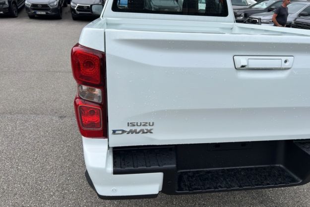 ISUZU D-MAX 1.9 TD 164 N60 BB+ SPACE CAB AT