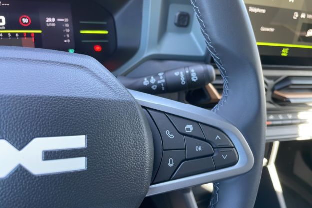 DACIA DUSTER MILD HYBRID 130 4X2 EXTREME