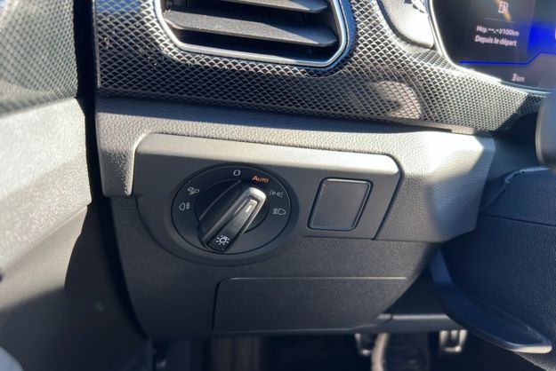 VOLKSWAGEN T-CROSS TSI 116 DSG7 R-LINE