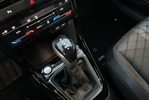 VOLKSWAGEN T-CROSS TSI 116 DSG7 R-LINE