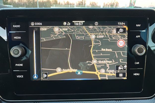 VOLKSWAGEN T-CROSS TSI 116 DSG7 R-LINE